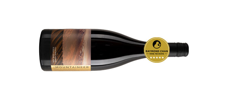 5 stars / 93 Points The Mountaineer Pinot Noir 2021